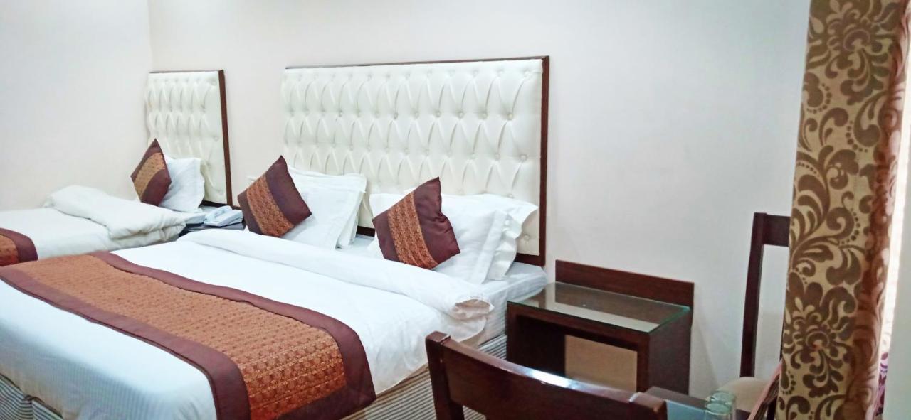 Hotel Kabeer New Delhi @ New Delhi Railway Station Esterno foto