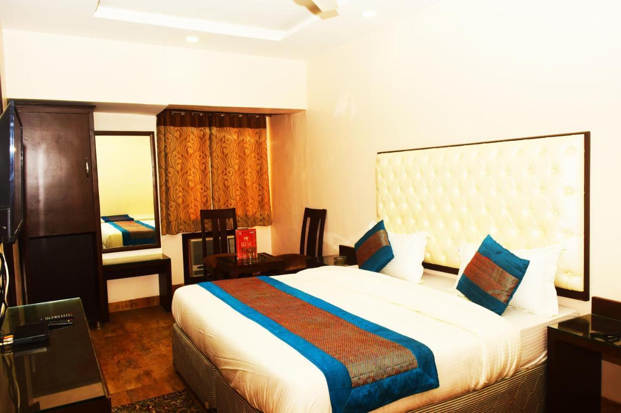 Hotel Kabeer New Delhi @ New Delhi Railway Station Esterno foto