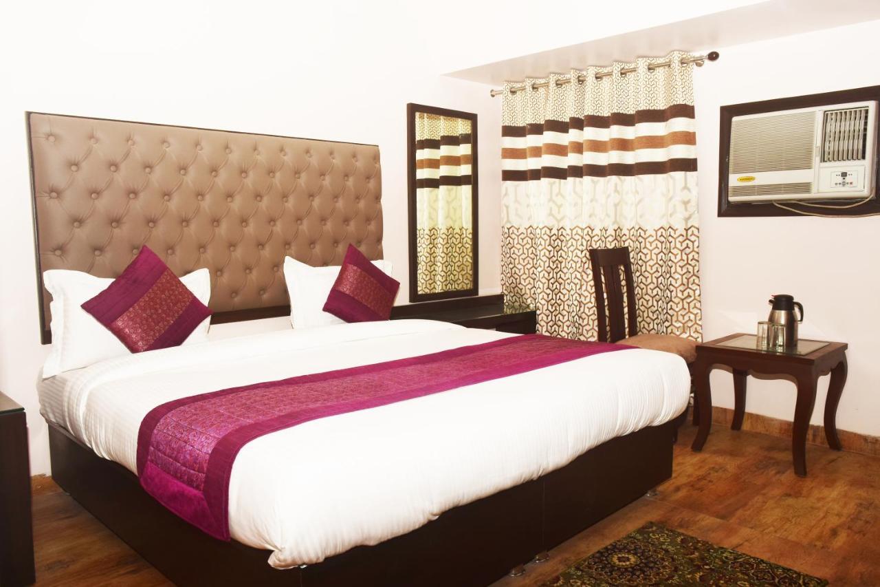 Hotel Kabeer New Delhi @ New Delhi Railway Station Esterno foto