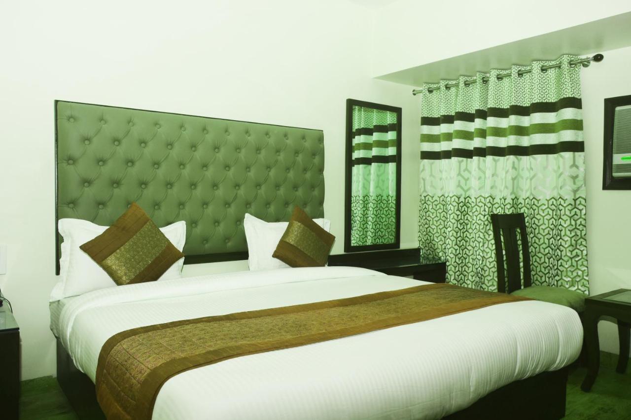 Hotel Kabeer New Delhi @ New Delhi Railway Station Esterno foto