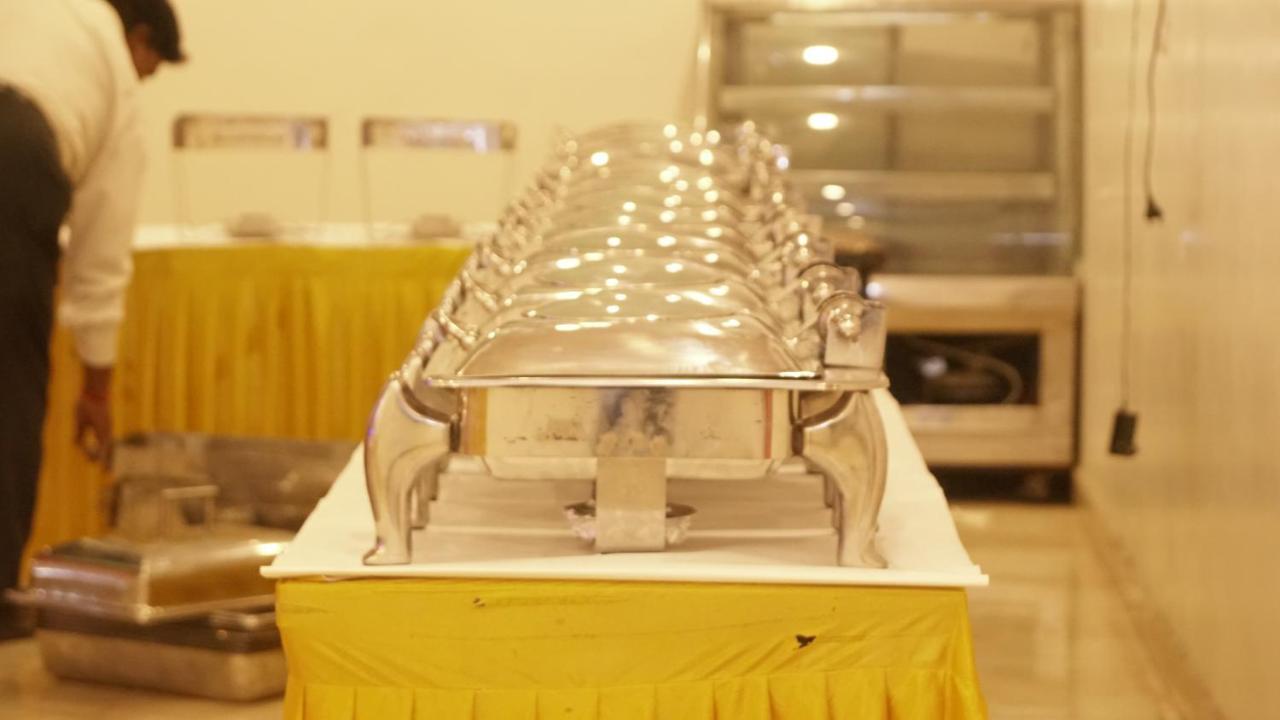 Hotel Kabeer New Delhi @ New Delhi Railway Station Esterno foto