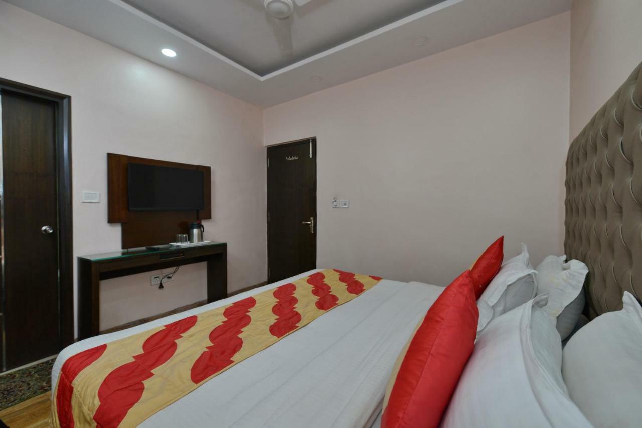 Hotel Kabeer New Delhi @ New Delhi Railway Station Esterno foto