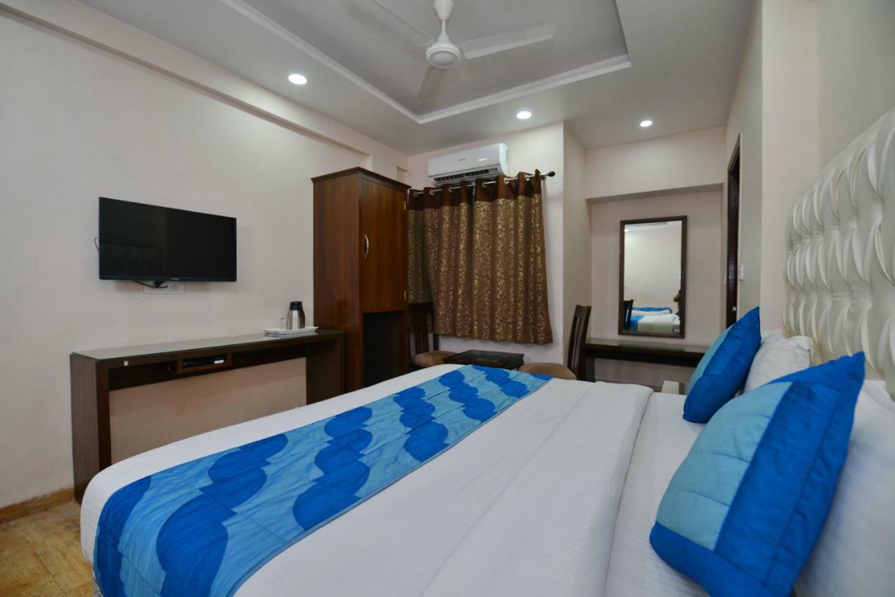 Hotel Kabeer New Delhi @ New Delhi Railway Station Esterno foto