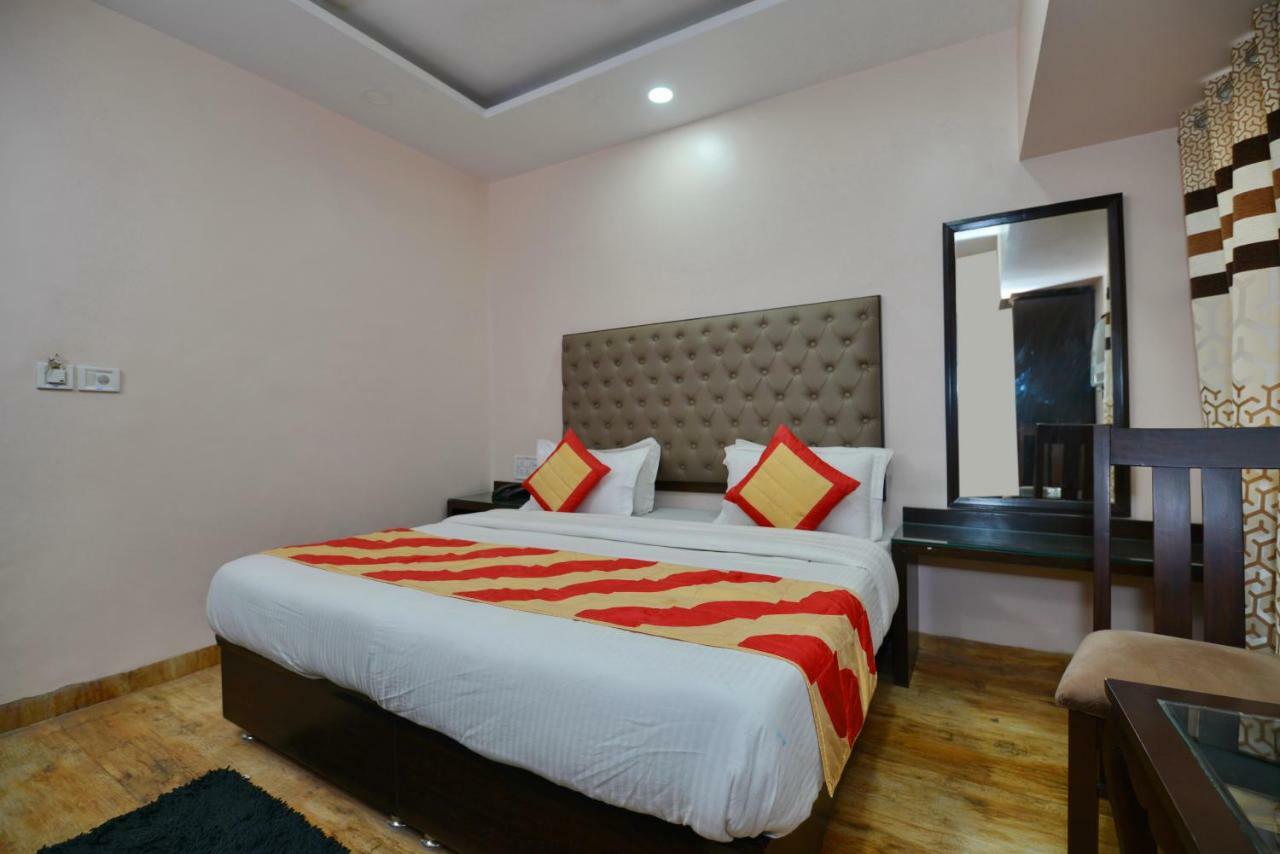 Hotel Kabeer New Delhi @ New Delhi Railway Station Esterno foto