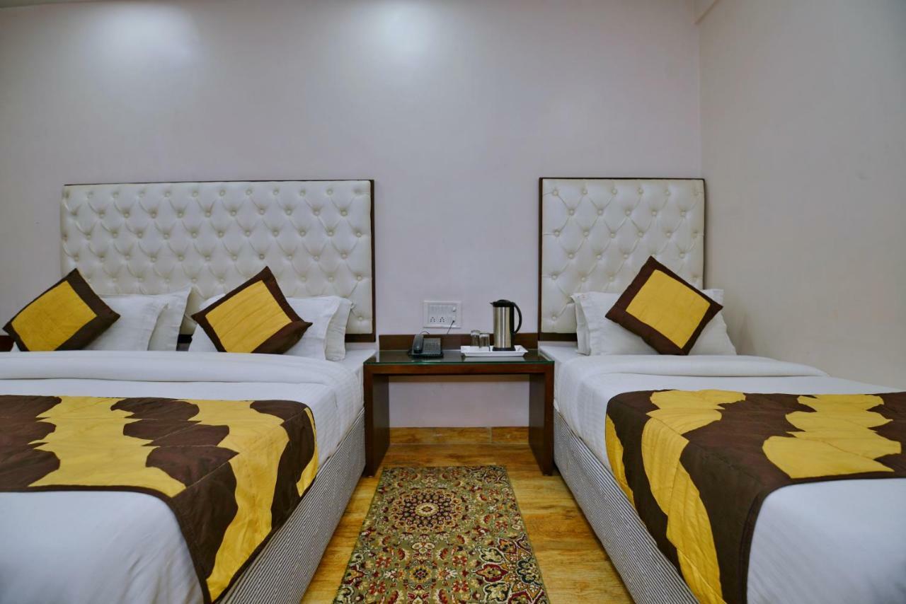 Hotel Kabeer New Delhi @ New Delhi Railway Station Esterno foto