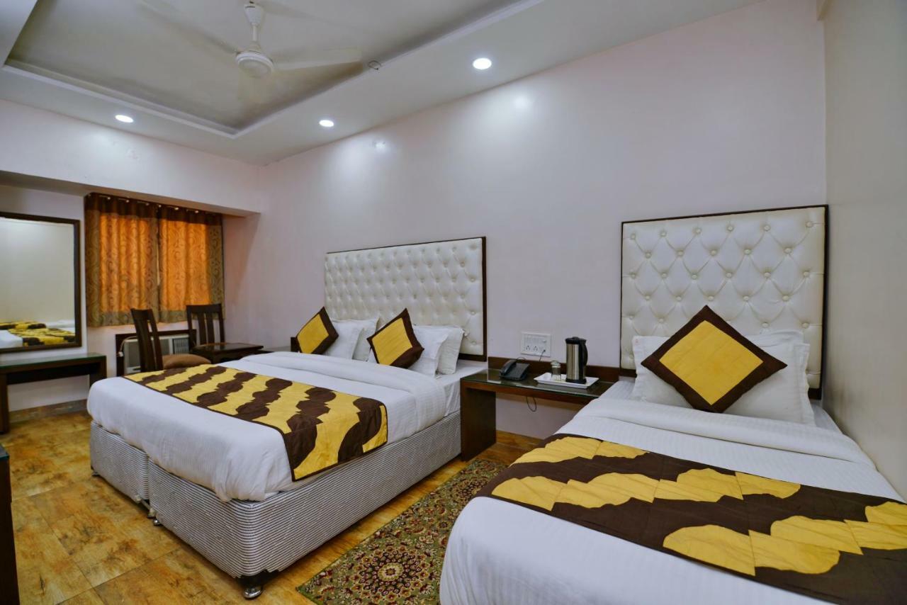 Hotel Kabeer New Delhi @ New Delhi Railway Station Esterno foto