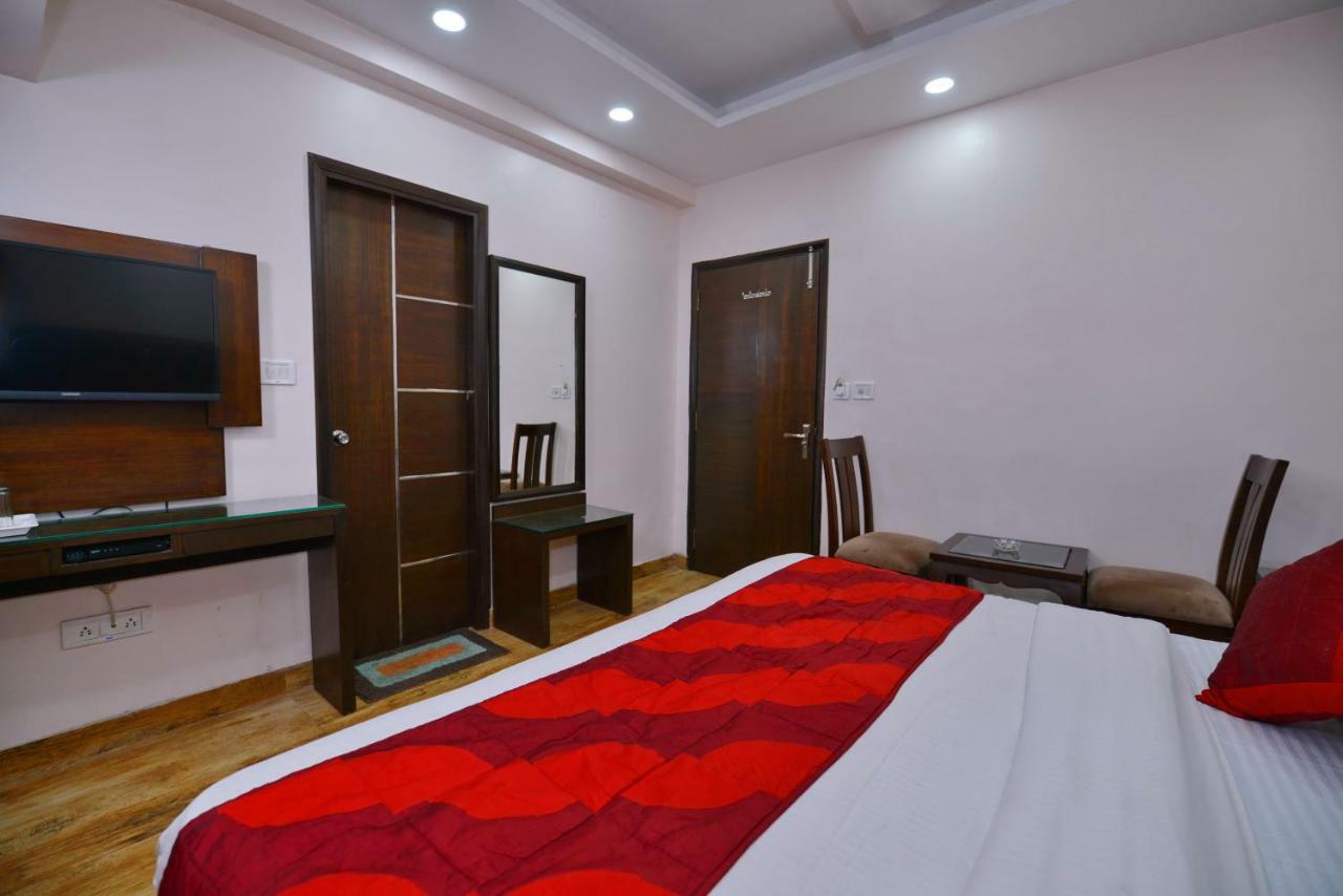 Hotel Kabeer New Delhi @ New Delhi Railway Station Esterno foto