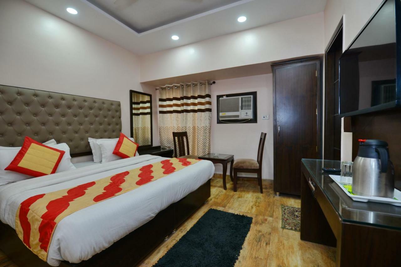 Hotel Kabeer New Delhi @ New Delhi Railway Station Esterno foto